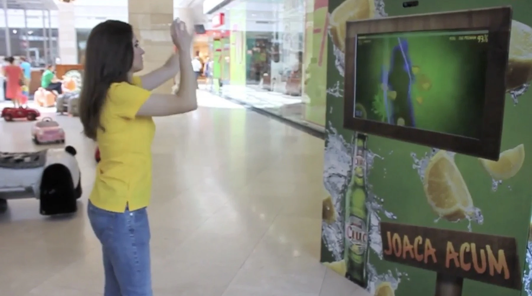 Slice a Lemon interactive installation